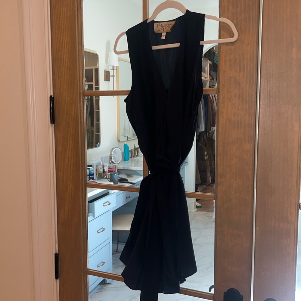 Rory Beca size medium navy wrap dress